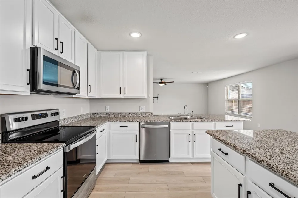 7904 Schooner Drive Fort Worth, TX 76179