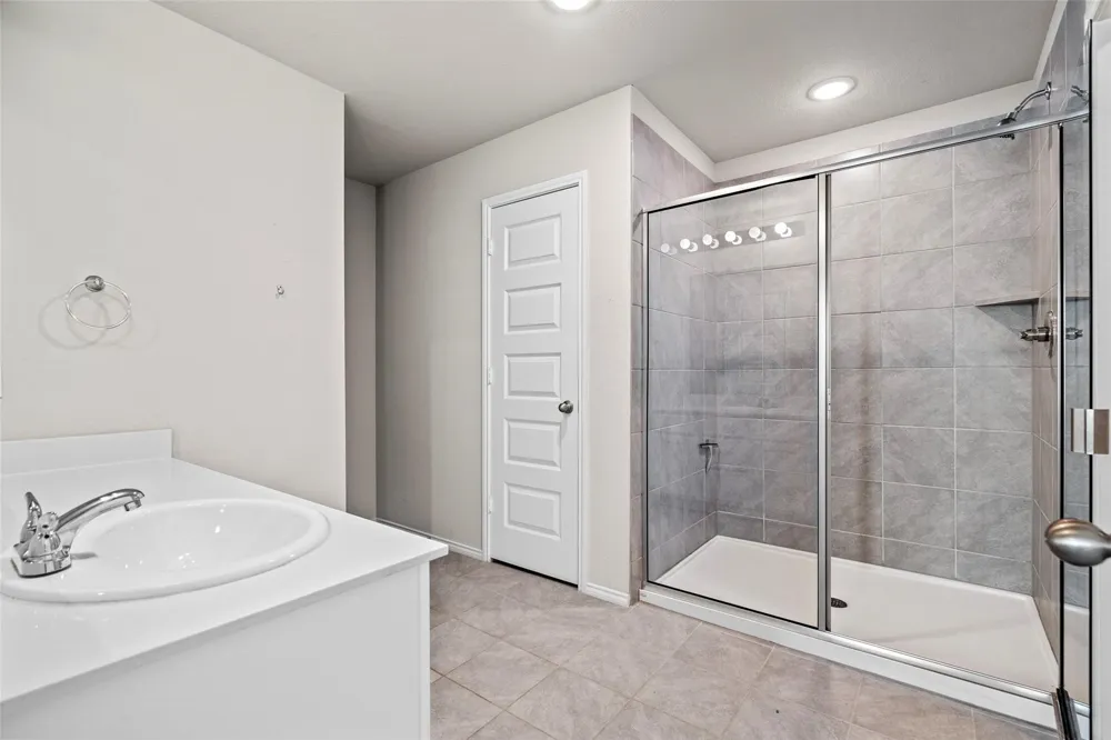 7904 Schooner Drive Fort Worth, TX 76179