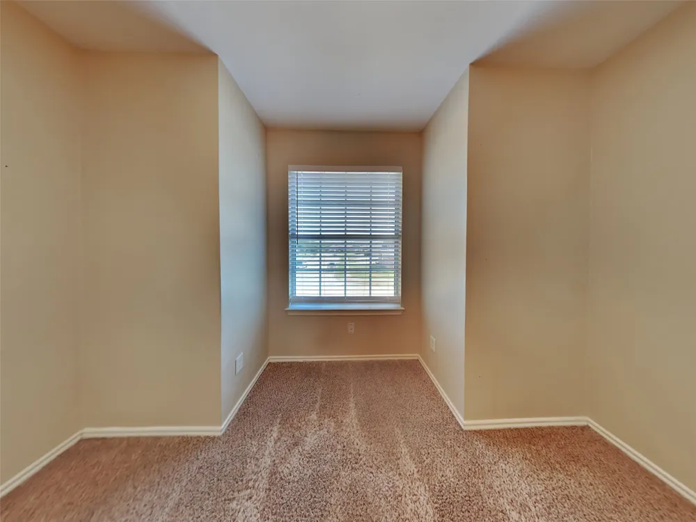 1829 Carver Drive Carrollton, TX 75010