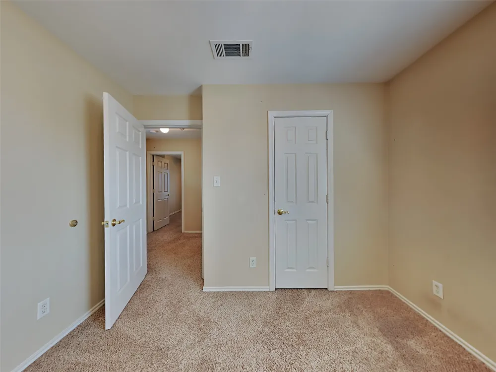 1829 Carver Drive Carrollton, TX 75010