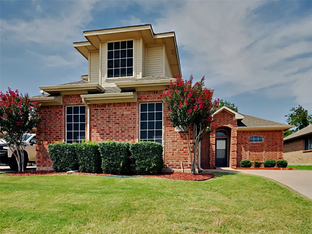 1829 Carver Drive Carrollton, TX 75010