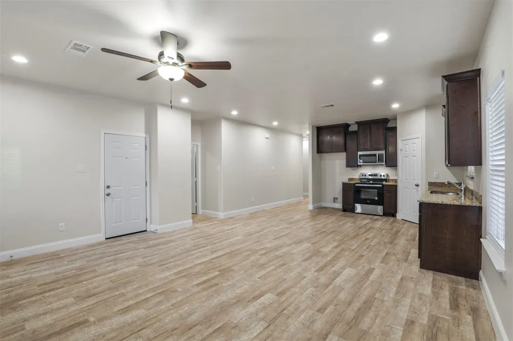 415 Williams Drive Commerce, TX 75428