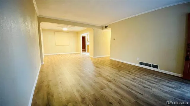 903 Quentin Street Aurora, CO 80011