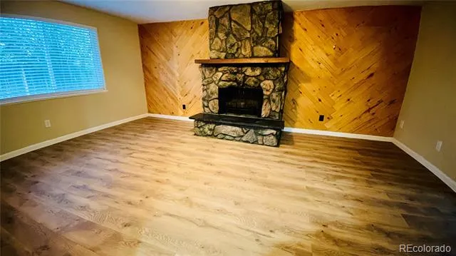 903 Quentin Street Aurora, CO 80011