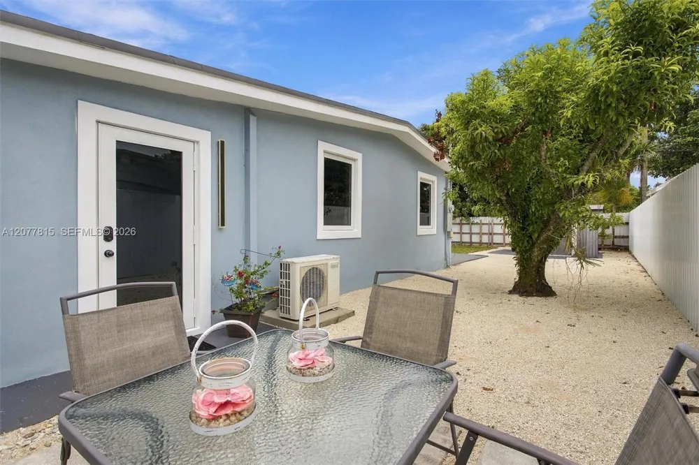 4035 SW 108th Ave Miami, FL 33165