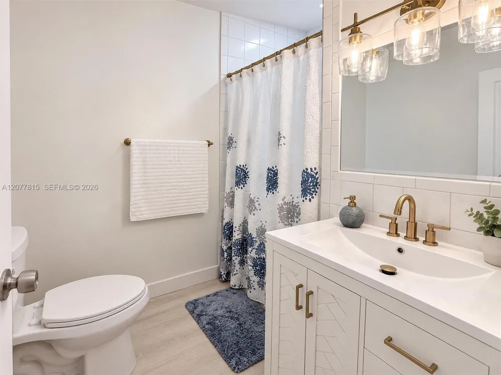 4035 SW 108th Ave Miami, FL 33165