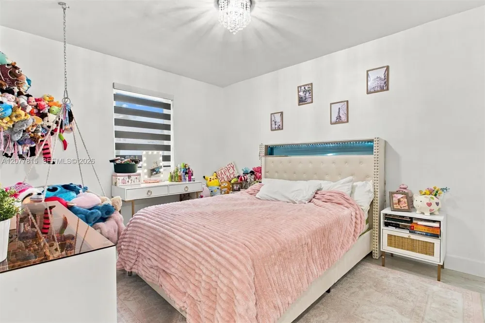 4035 SW 108th Ave Miami, FL 33165