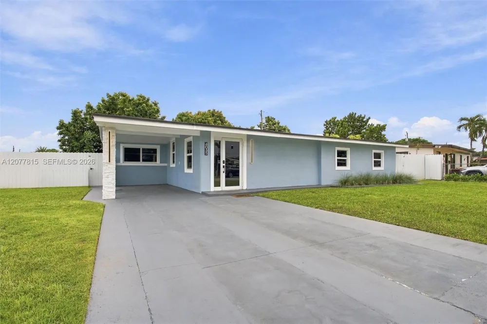 4035 SW 108th Ave Miami, FL 33165