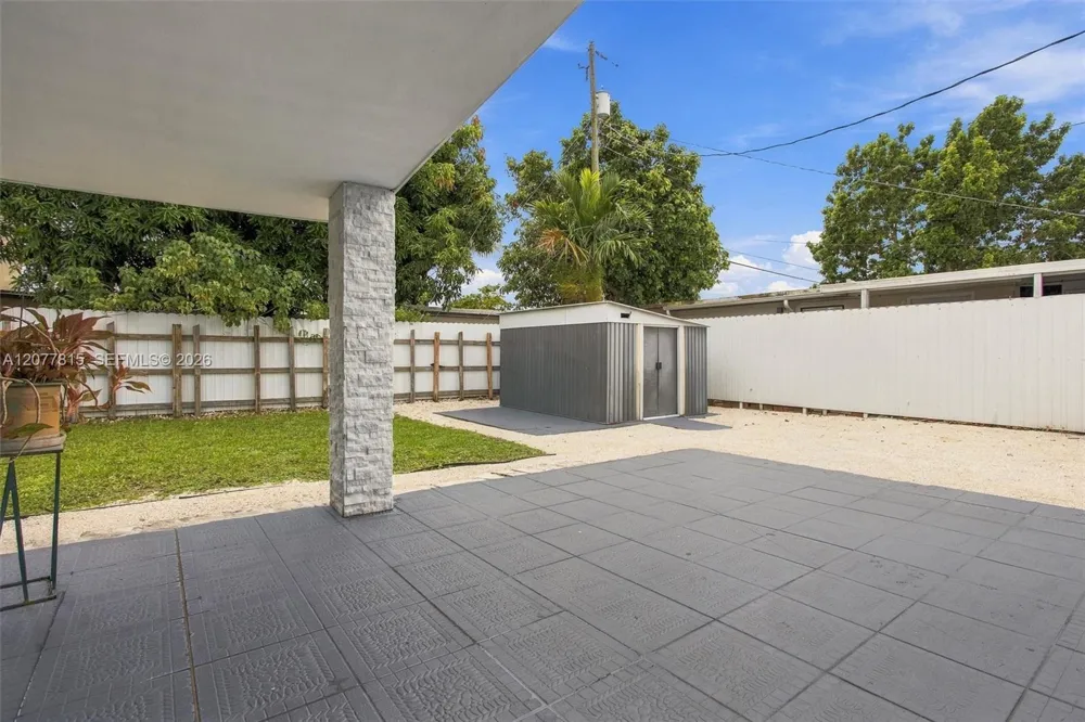 4035 SW 108th Ave Miami, FL 33165