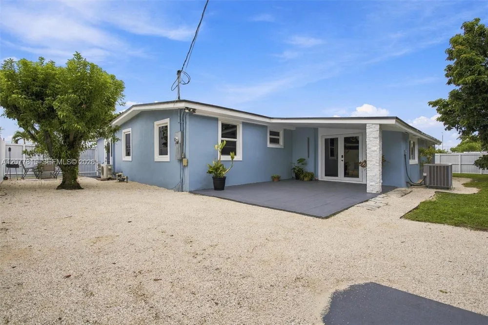 4035 SW 108th Ave Miami, FL 33165