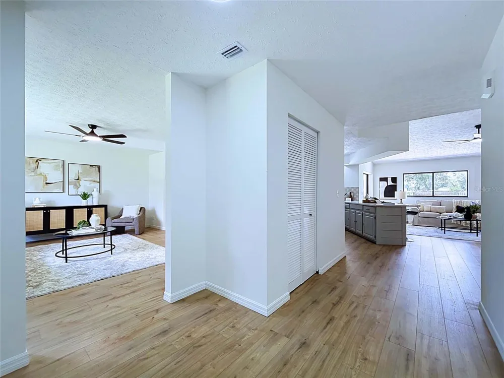 4129 FOX RIDGE BOULEVARD Wesley Chapel, FL 33543