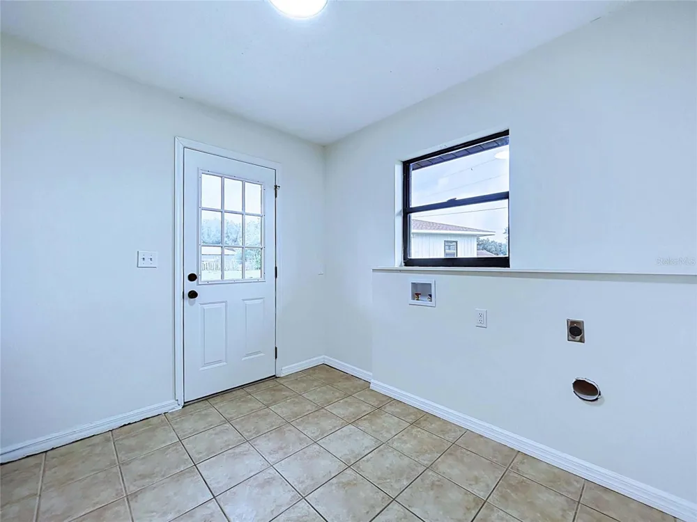 4129 FOX RIDGE BOULEVARD Wesley Chapel, FL 33543