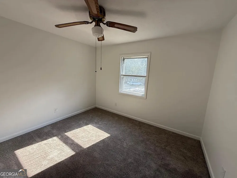 849 Pine Shadow LN Winder, GA 30680