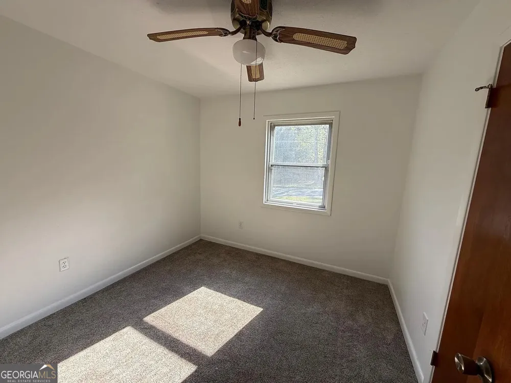 849 Pine Shadow LN Winder, GA 30680