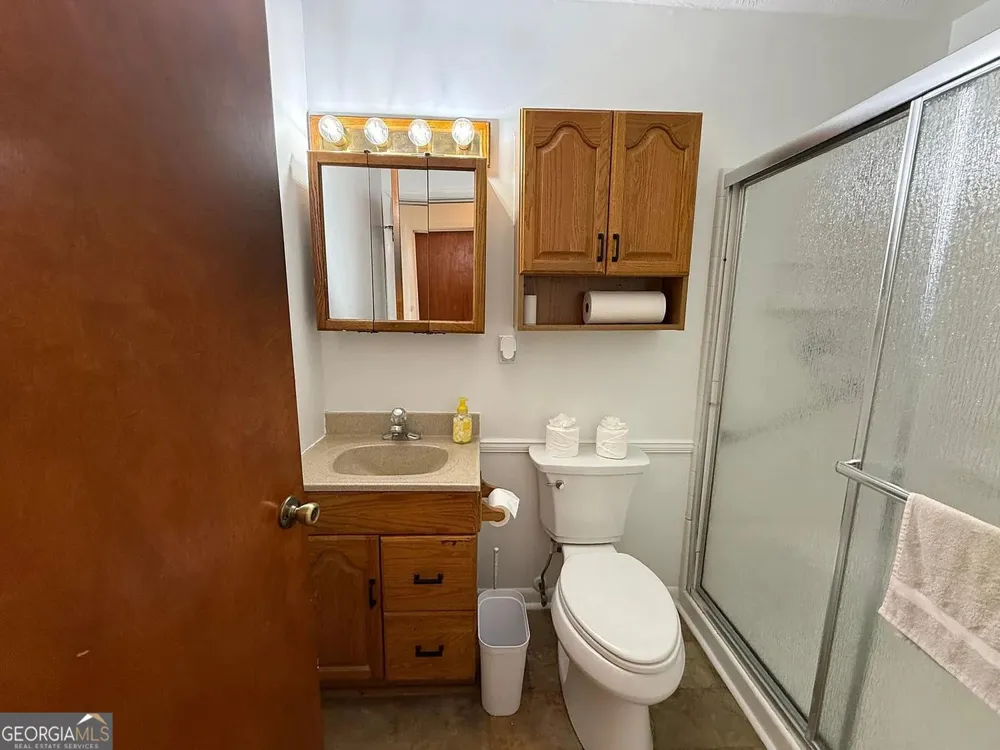 849 Pine Shadow LN Winder, GA 30680
