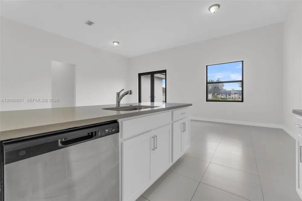 19447 SW 124th Ct Miami, FL 33177