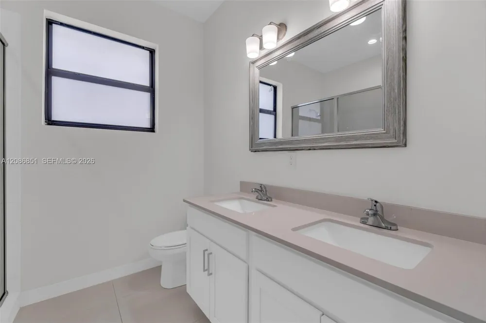 19447 SW 124th Ct Miami, FL 33177