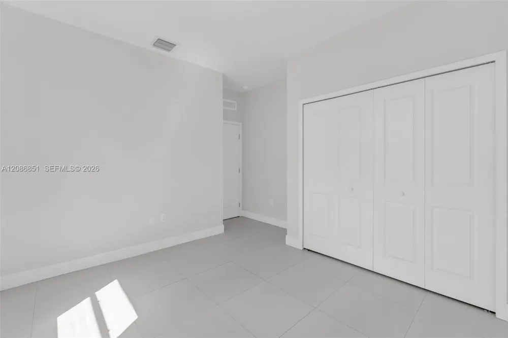 19447 SW 124th Ct Miami, FL 33177