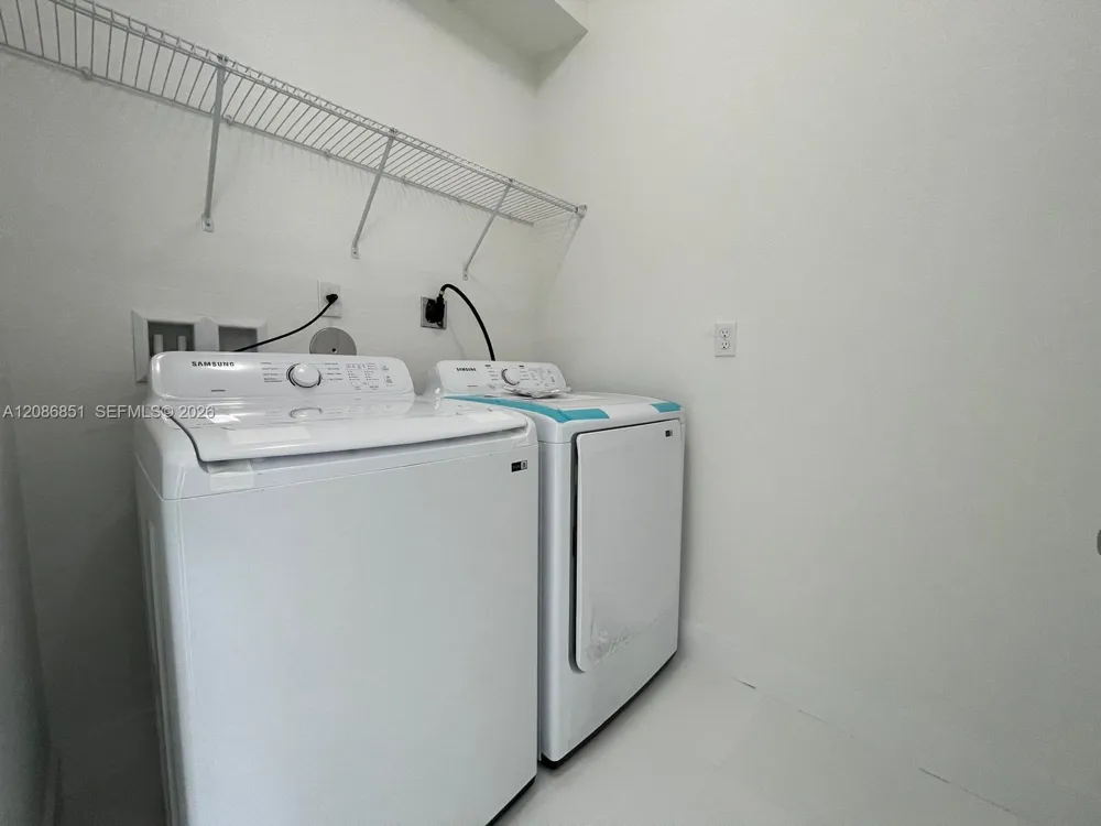 19447 SW 124th Ct Miami, FL 33177