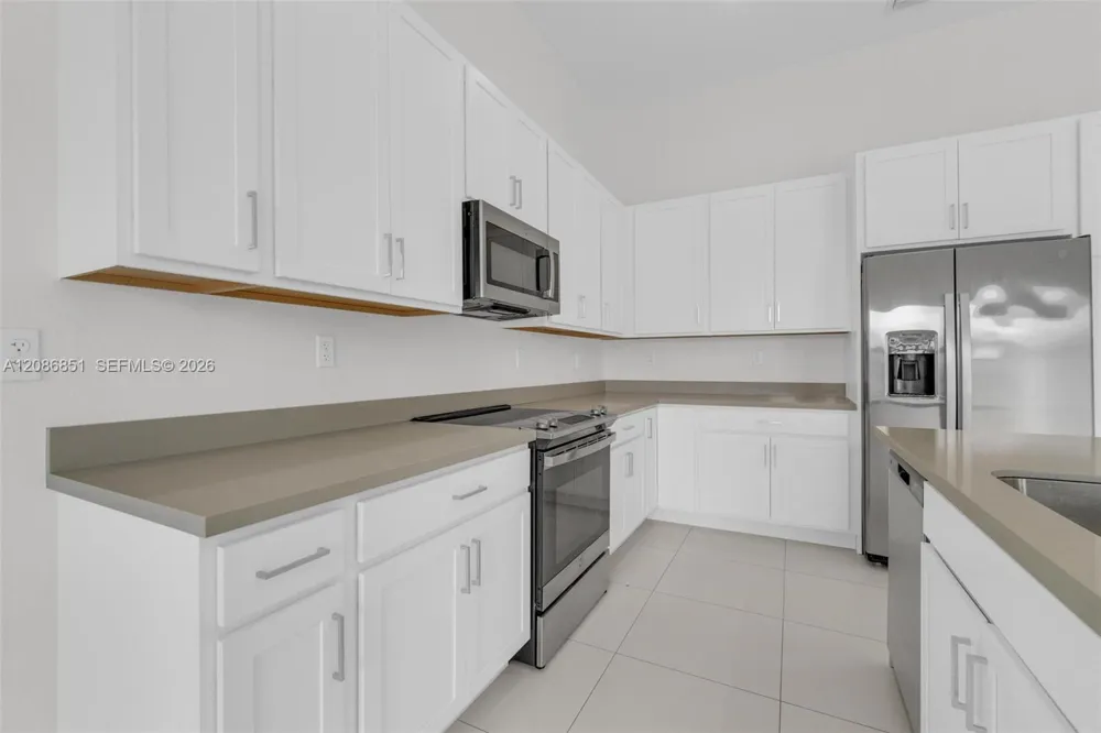 19447 SW 124th Ct Miami, FL 33177