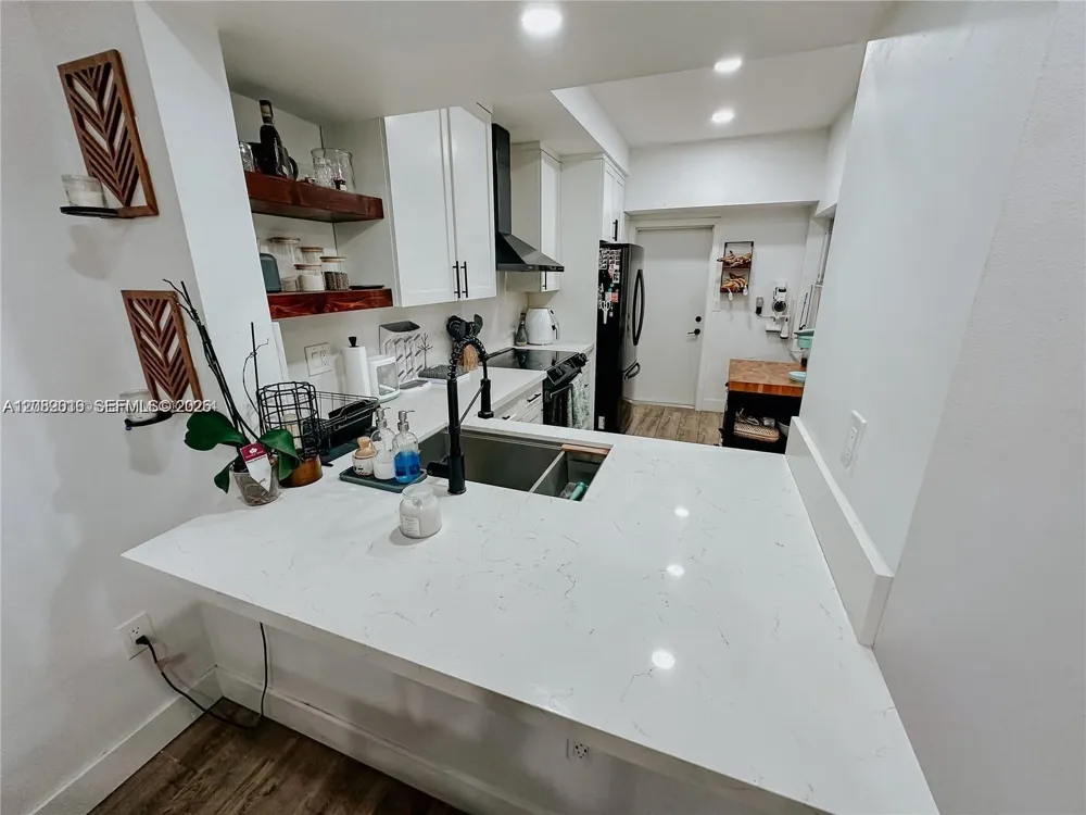 11807 SW 99th Ln Miami, FL 33186