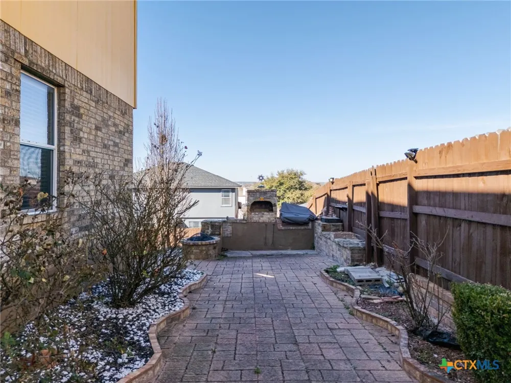 6303 Blayney Drive Killeen, TX 76549