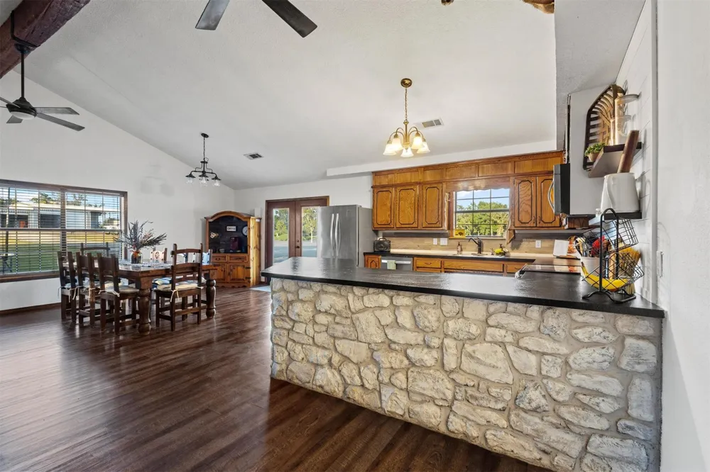 17428 Cumberland Road Madill, OK 73446