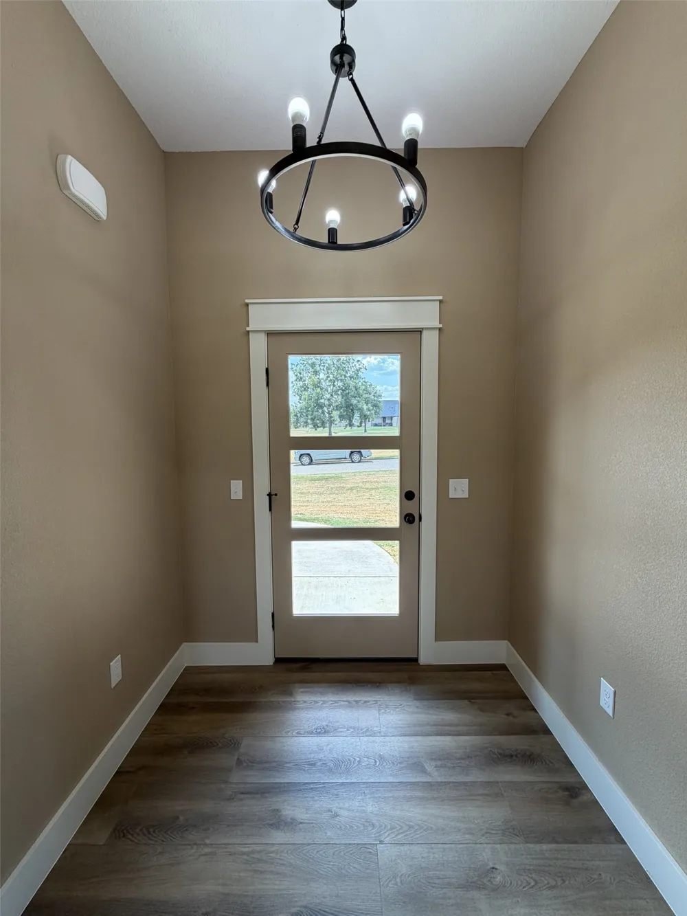 33 Wilderness Road Calera, OK 74730