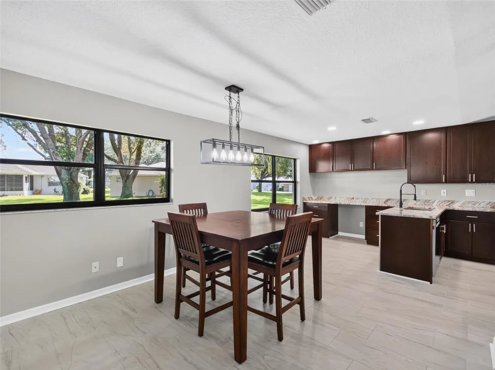 21506 QUEEN ANNE COURT Leesburg, FL 34748