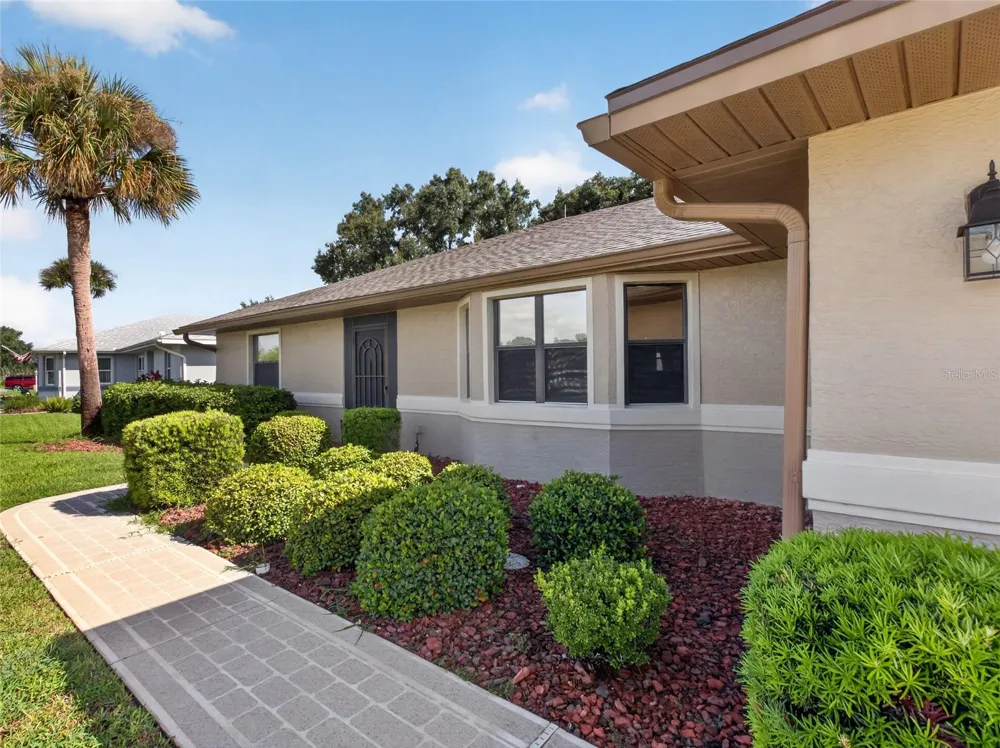 21506 QUEEN ANNE COURT Leesburg, FL 34748