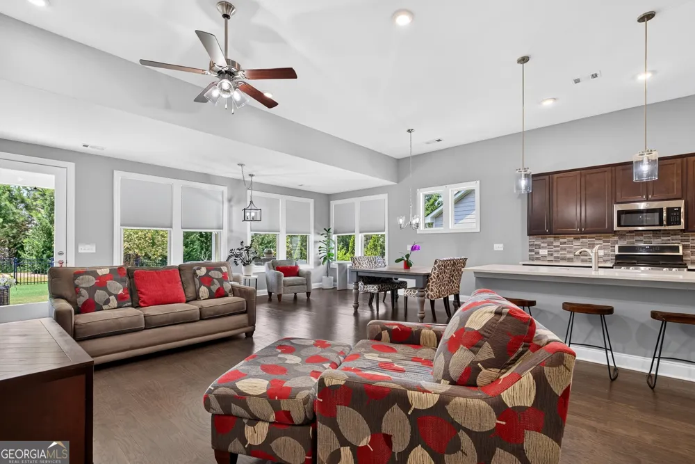 510 Cottonwood CIR Peachtree City, GA 30269