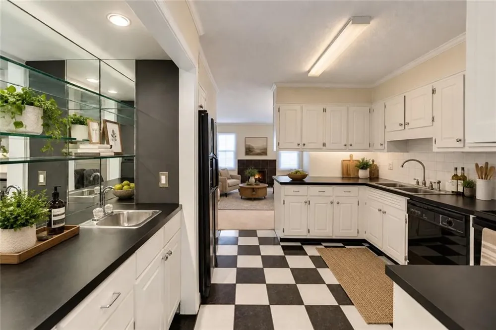 27 Willowick Drive Lithonia, GA 30038