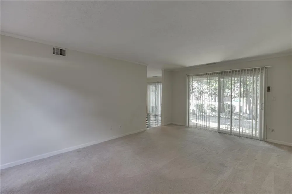 27 Willowick Drive Lithonia, GA 30038