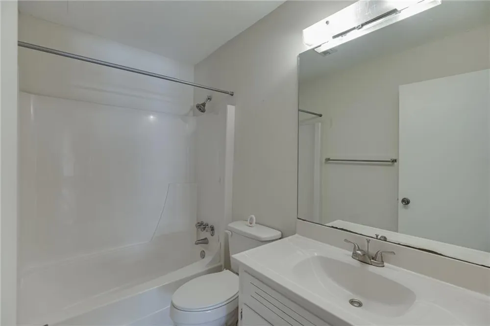 27 Willowick Drive Lithonia, GA 30038