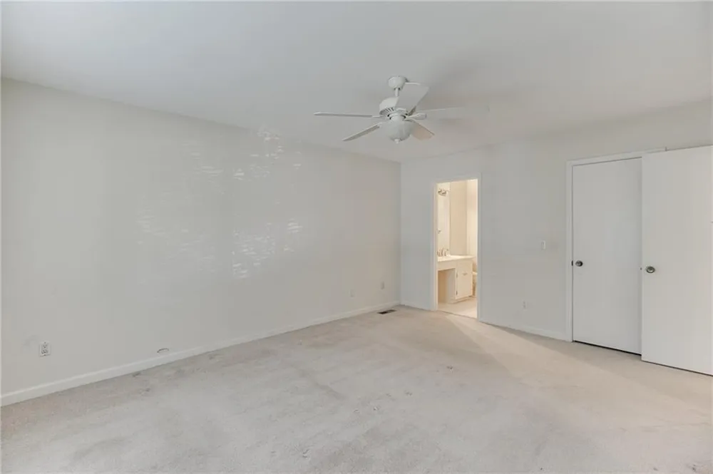 27 Willowick Drive Lithonia, GA 30038