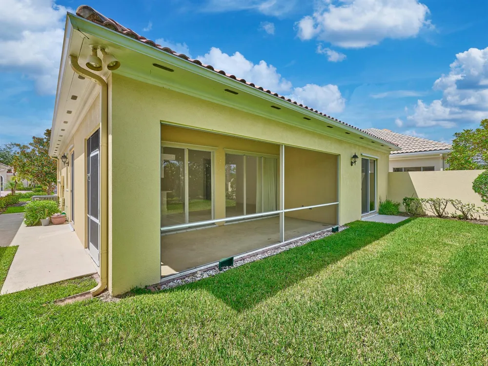 8701 Oldham Way West Palm Beach, FL 33412