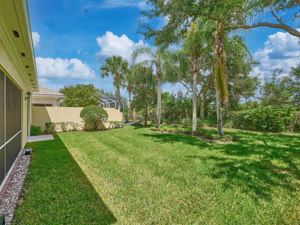 8701 Oldham Way West Palm Beach, FL 33412