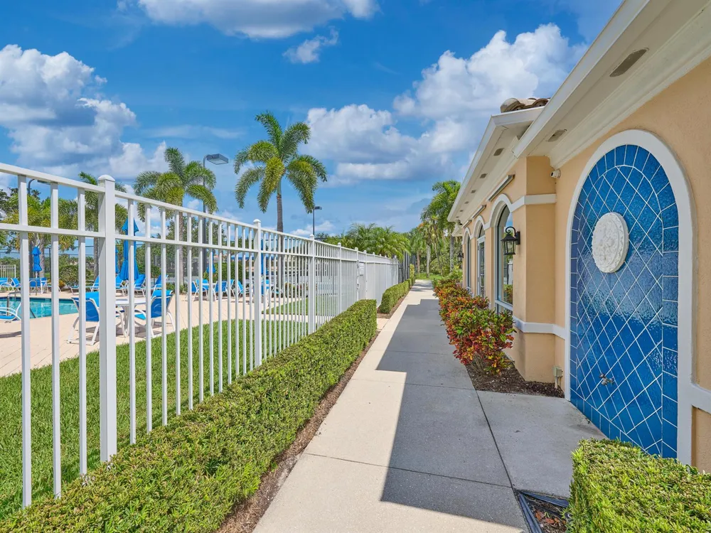 8701 Oldham Way West Palm Beach, FL 33412