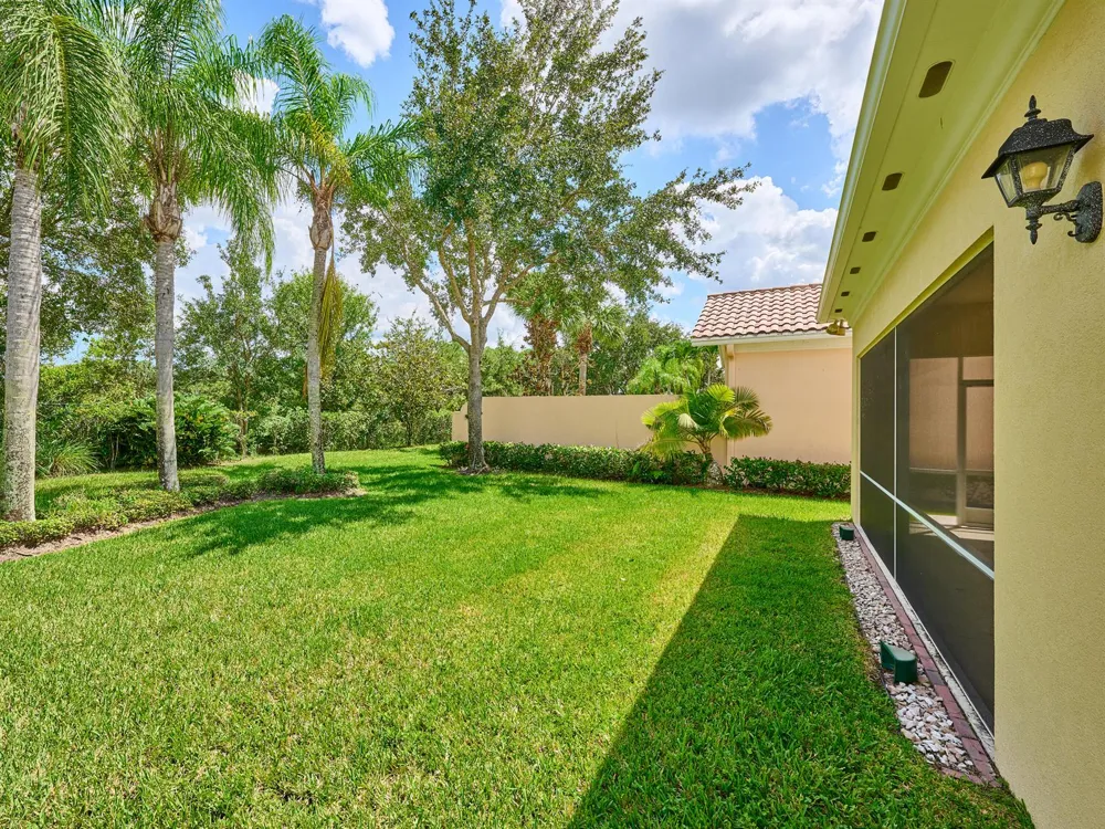 8701 Oldham Way West Palm Beach, FL 33412