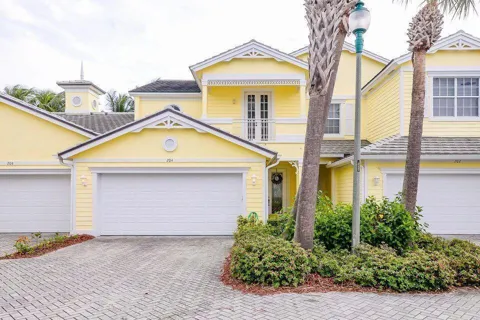 204 Mariner Bay Boulevard