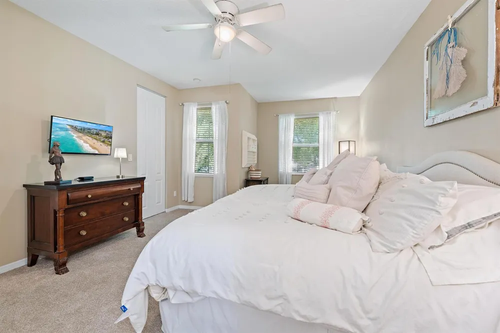 4673 MEDITERRANEAN CIRCLE Palm Beach Gardens, FL 33418