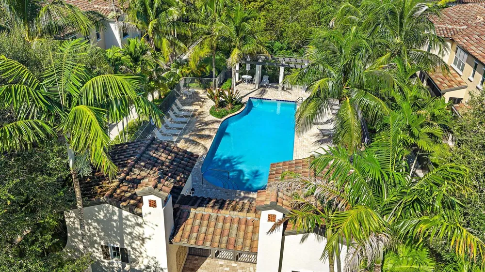 4673 MEDITERRANEAN CIRCLE Palm Beach Gardens, FL 33418