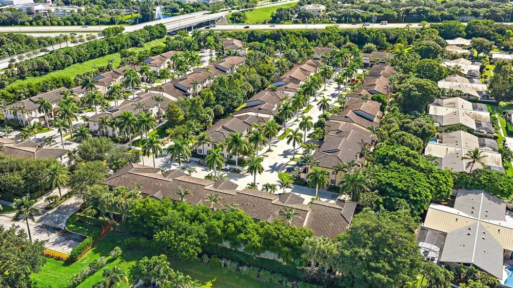 4673 MEDITERRANEAN CIRCLE Palm Beach Gardens, FL 33418
