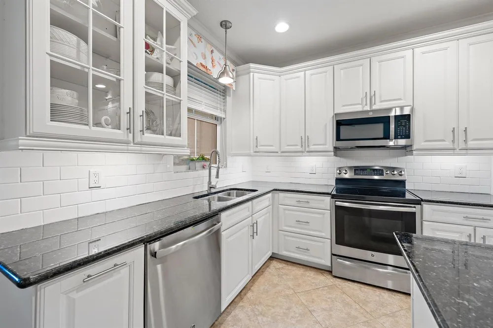 4673 MEDITERRANEAN CIRCLE Palm Beach Gardens, FL 33418