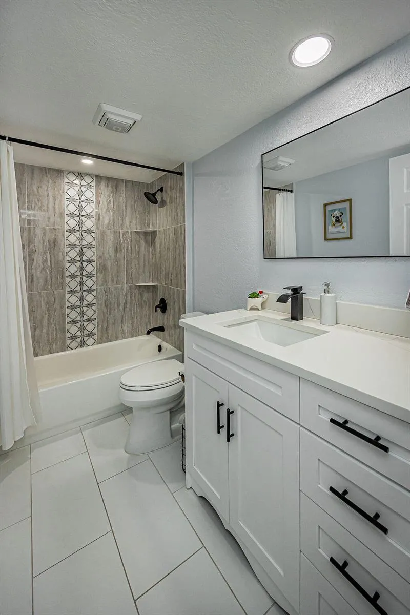 3630 Whitehall Drive West Palm Beach, FL 33401