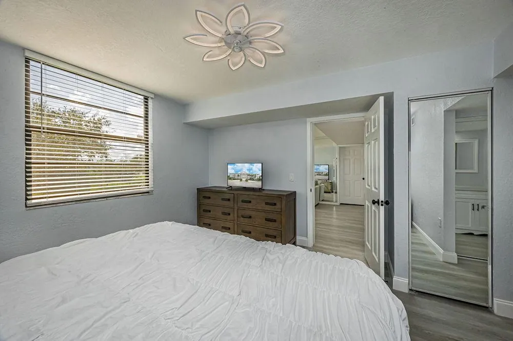 3630 Whitehall Drive West Palm Beach, FL 33401