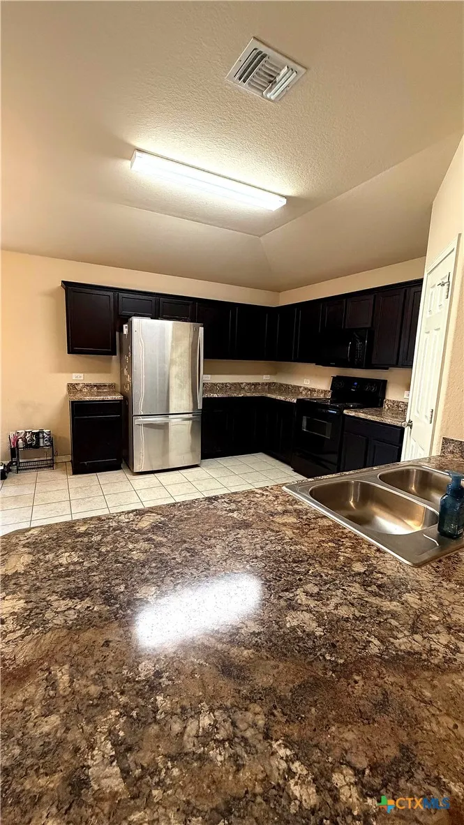 1619 Wedgewood Trail Lockhart, TX 78644