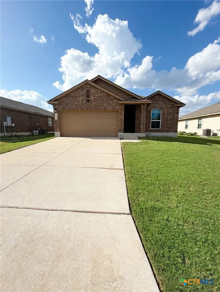 1619 Wedgewood Trail Lockhart, TX 78644