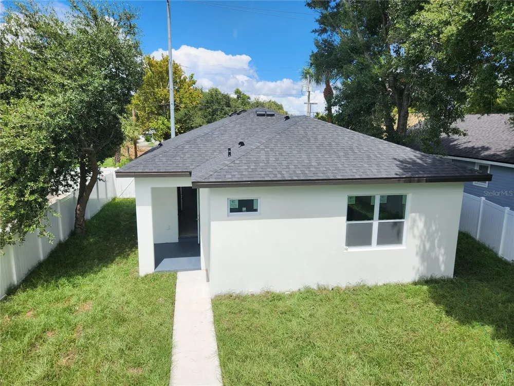 926 11TH AVENUE S St Petersburg, FL 33705