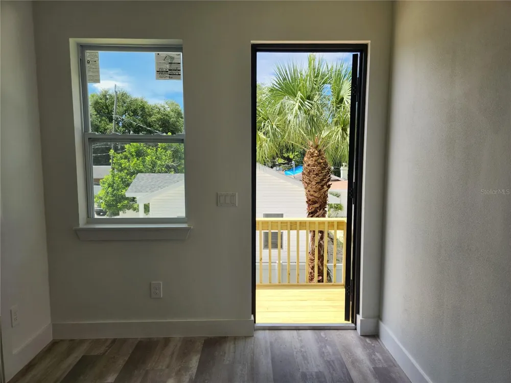 926 11TH AVENUE S St Petersburg, FL 33705